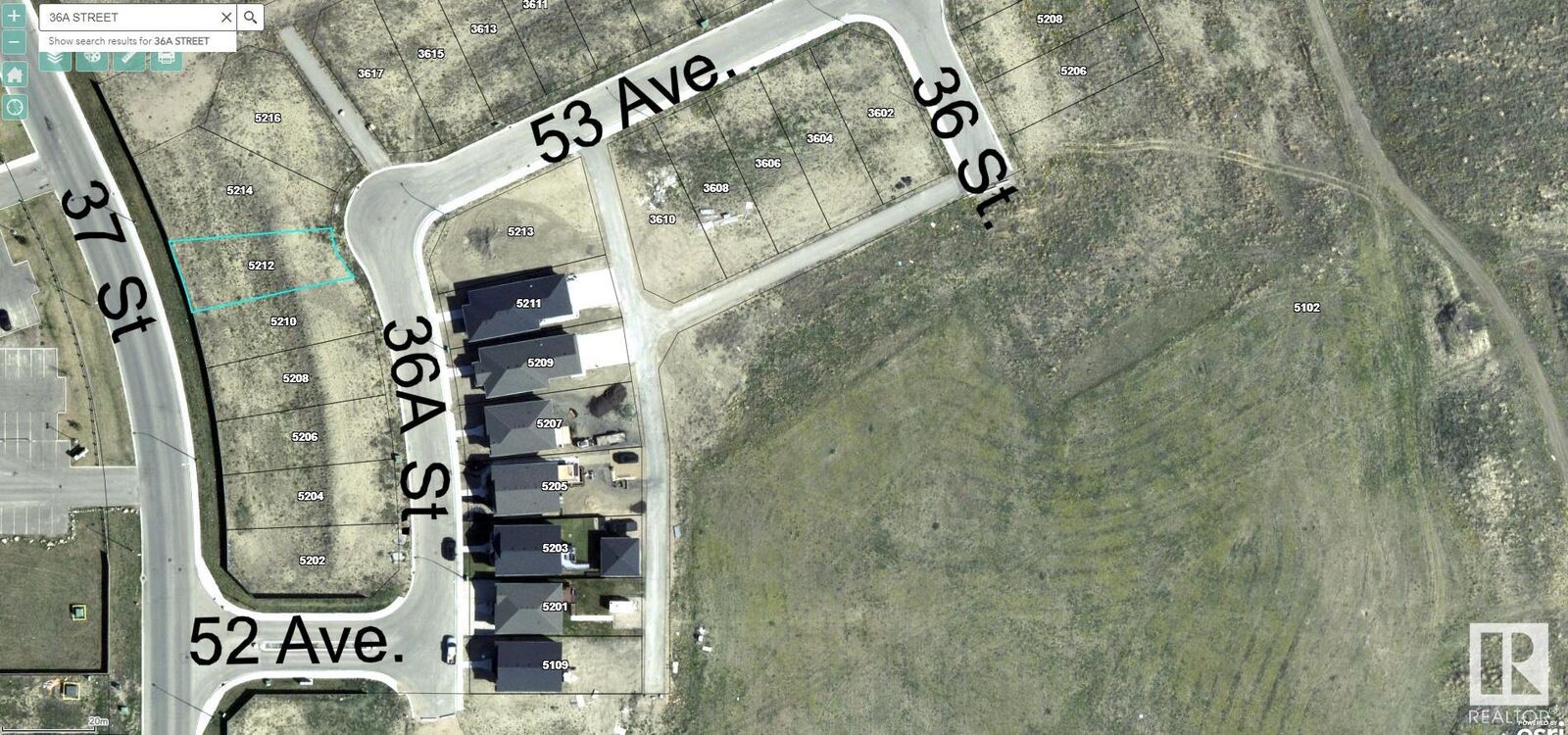 Property Photo:  5212 36A Street  AB T9N 0G4 