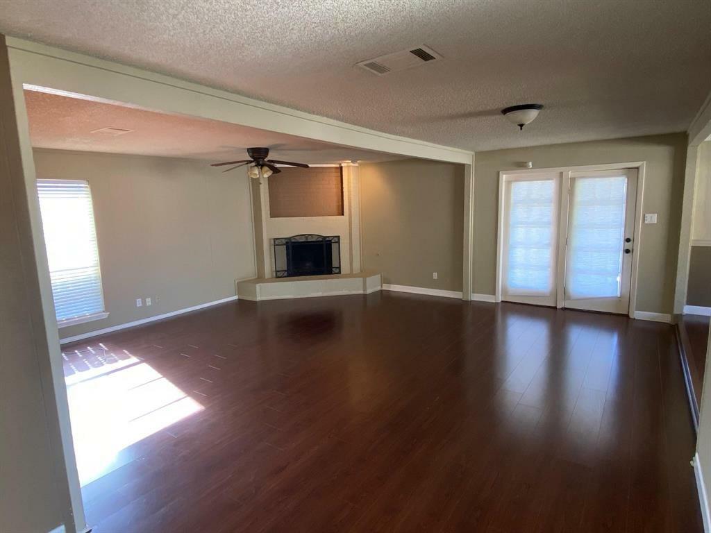 Property Photo:  859 Ramada Drive  TX 77062 