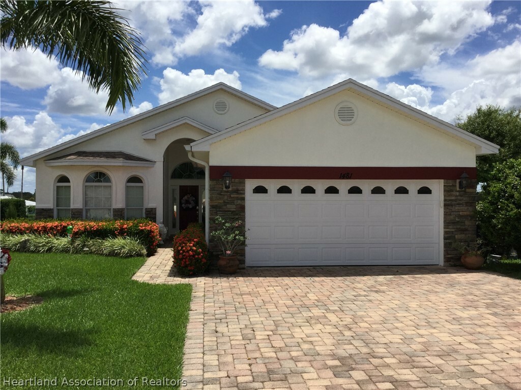 Property Photo:  1481 Stone Ridge Circle  FL 33870 