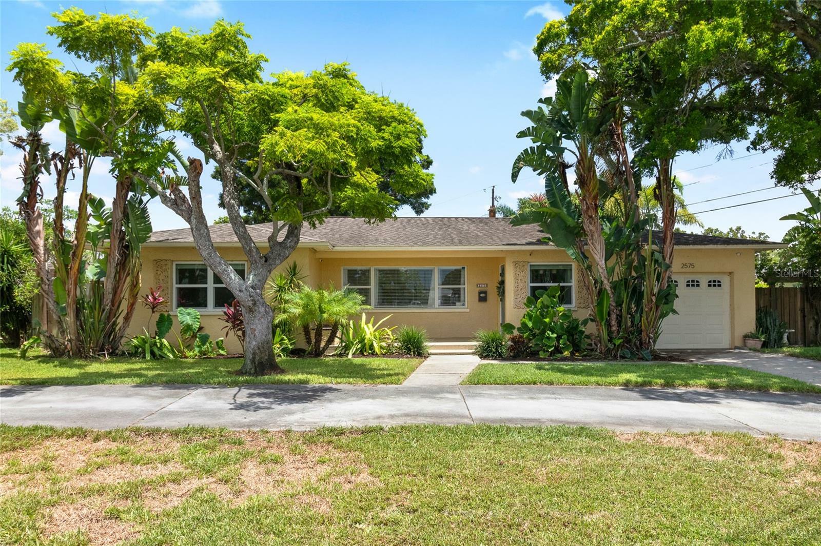 Property Photo:  2575 40th Street N  FL 33713 