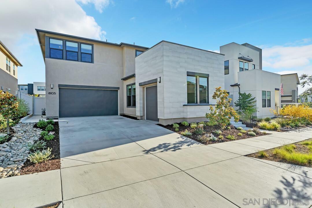 Property Photo: 8105 Denali Dr CA 92126
