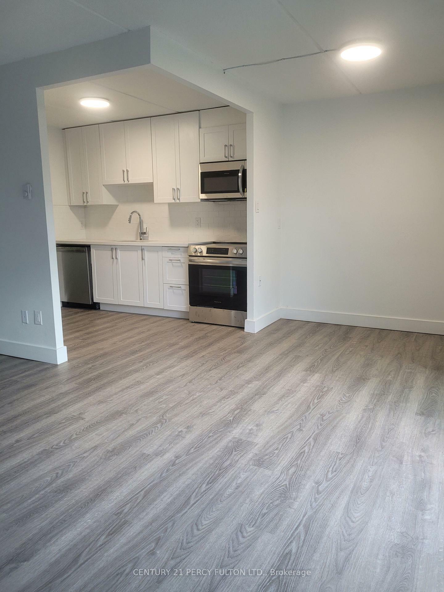 Photo de la propriété: 200 Garden Street 214 ON L1N 3W4