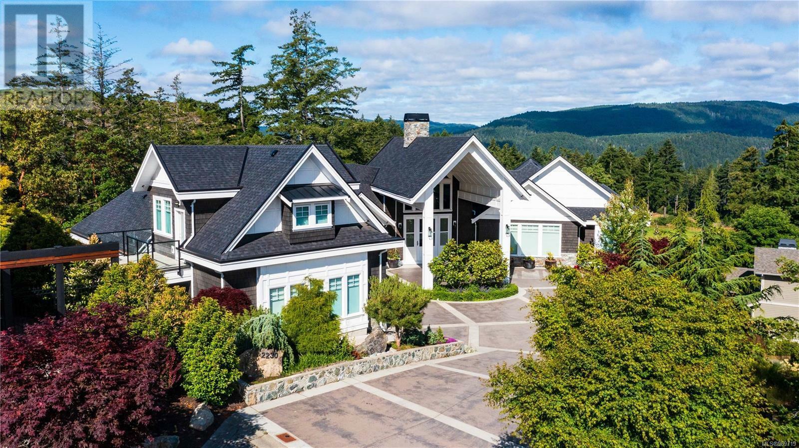 Property Photo: 2230 Compass Pointe Place BC V9Z 6X4