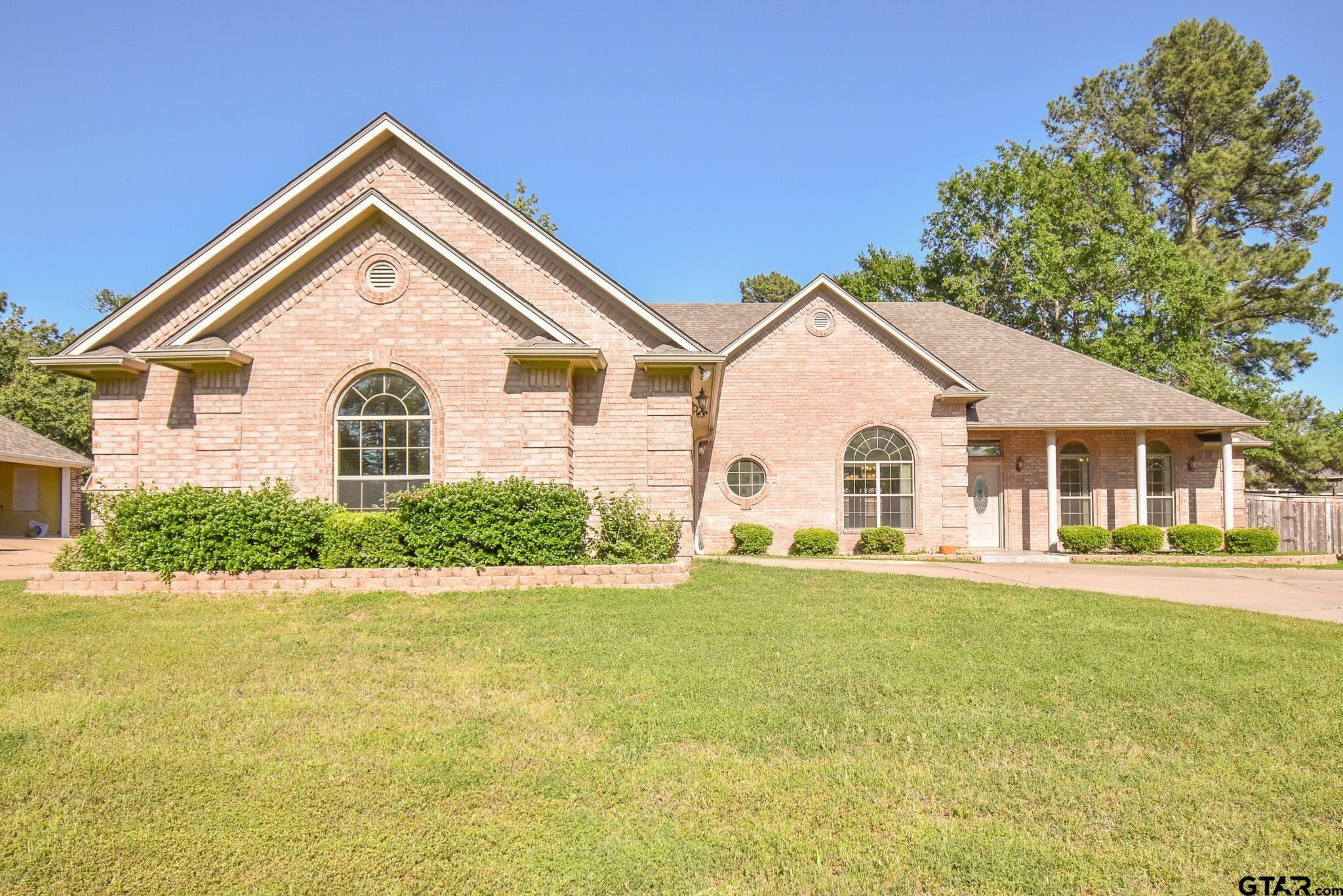 Property Photo:  1819 Tall Timber Dr  TX 75703 