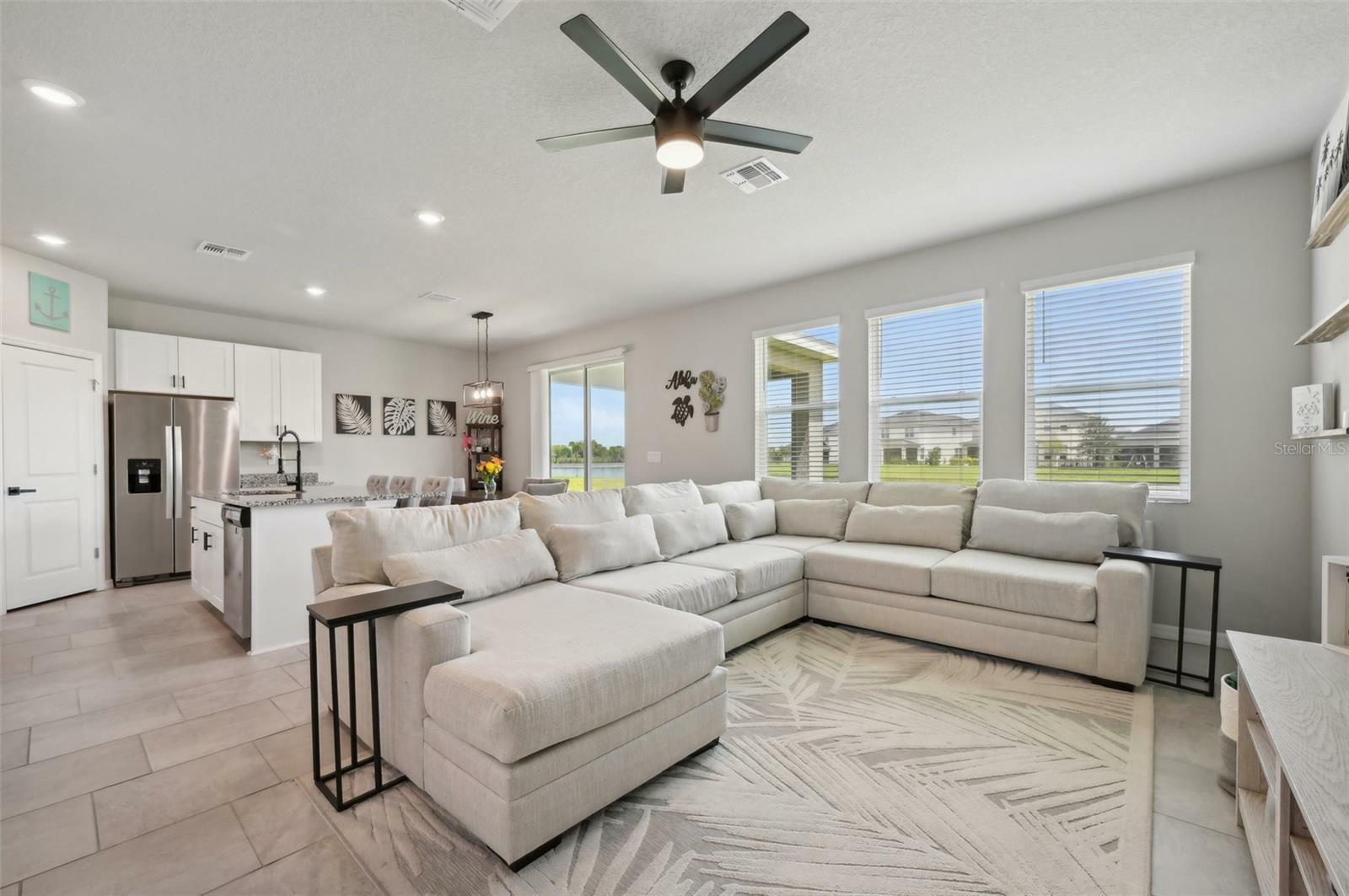 Property Photo:  5622 Bungalow Grove Court  FL 34221 