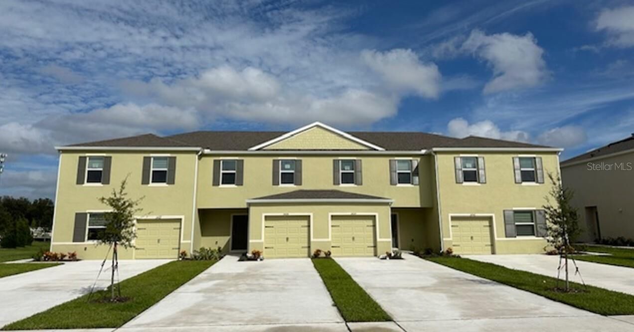 Property Photo:  3422 Major Oak Boulevard  FL 32703 