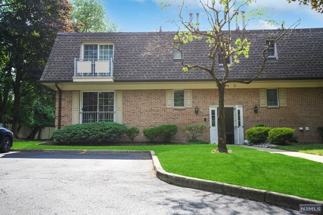 Property Photo: 271 Collignon Way 1A NJ 07675