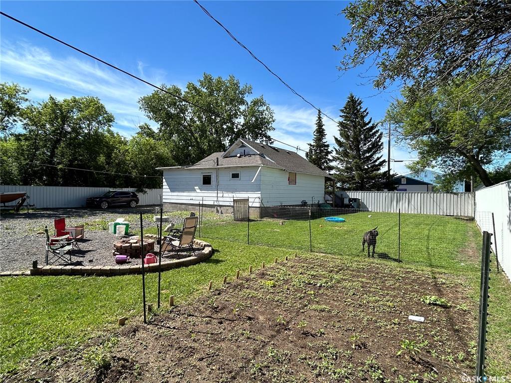 Property Photo:  3 Coteau Avenue  SK S0C 1H0 