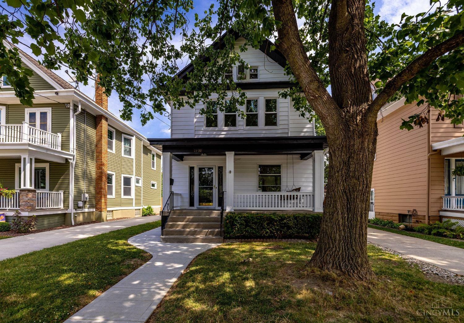 Property Photo:  2910 Minot Avenue  OH 45209 