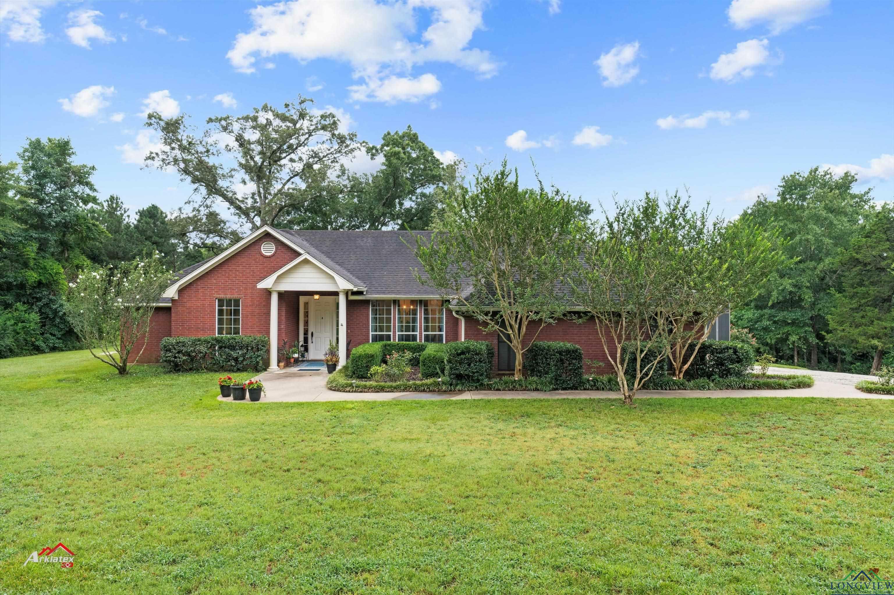 Property Photo:  94 Forest Dr  TX 75683 