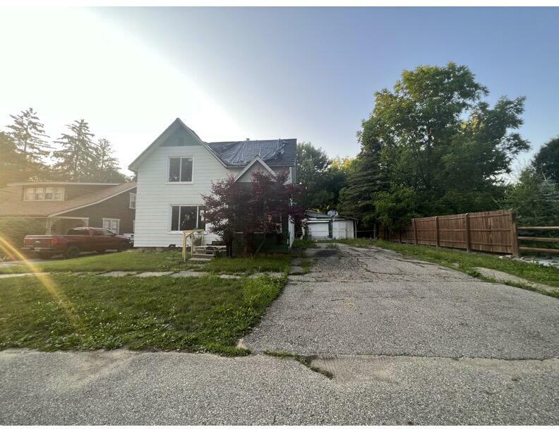 Property Photo:  205 E Mechanic Street  MI 48097 