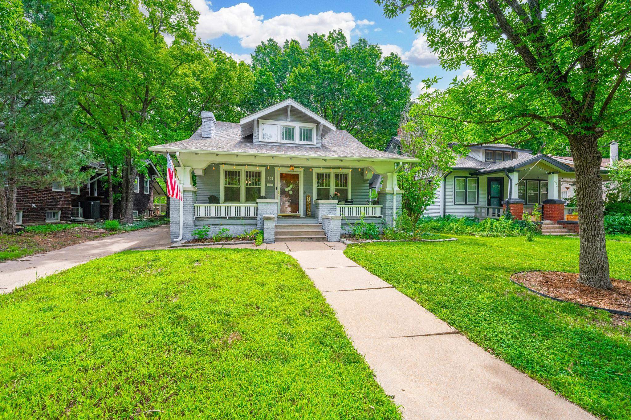 Property Photo:  438 N Fountain St  KS 67208 