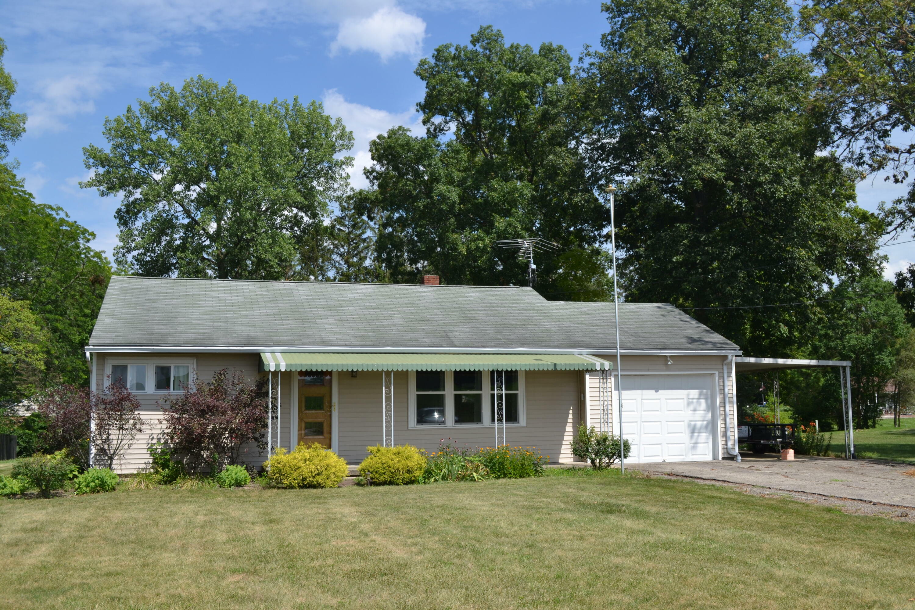 Property Photo:  2936 Old Mill Road  OH 45502 