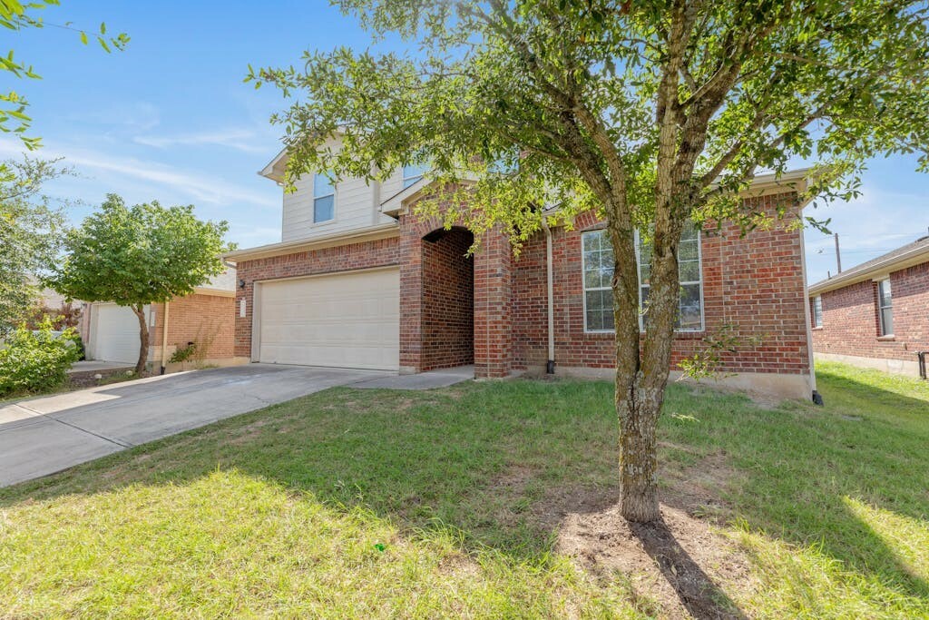Property Photo: 11853 Gaelic Drive TX 78754