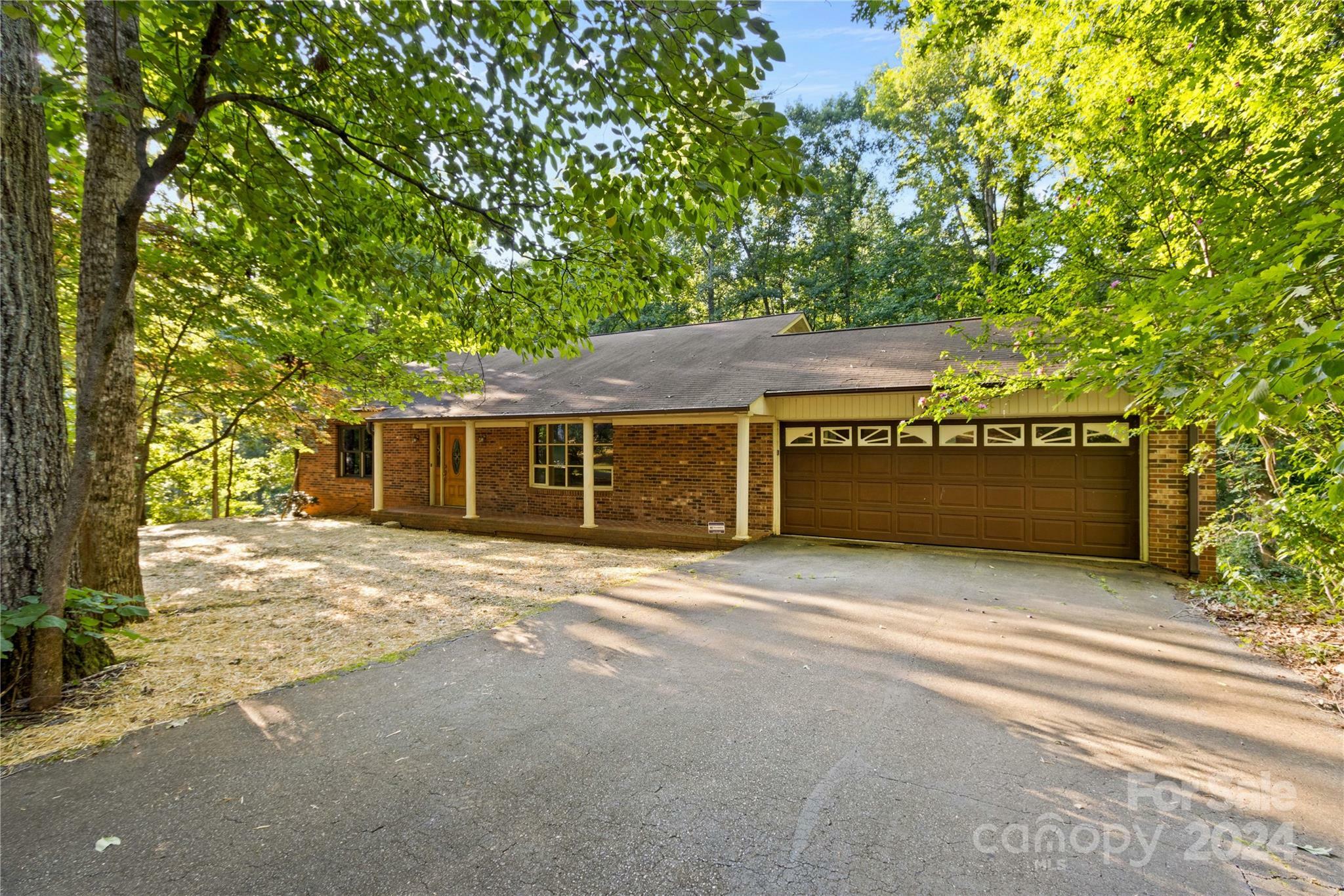 Property Photo:  2603 Caroline Street  NC 28625 