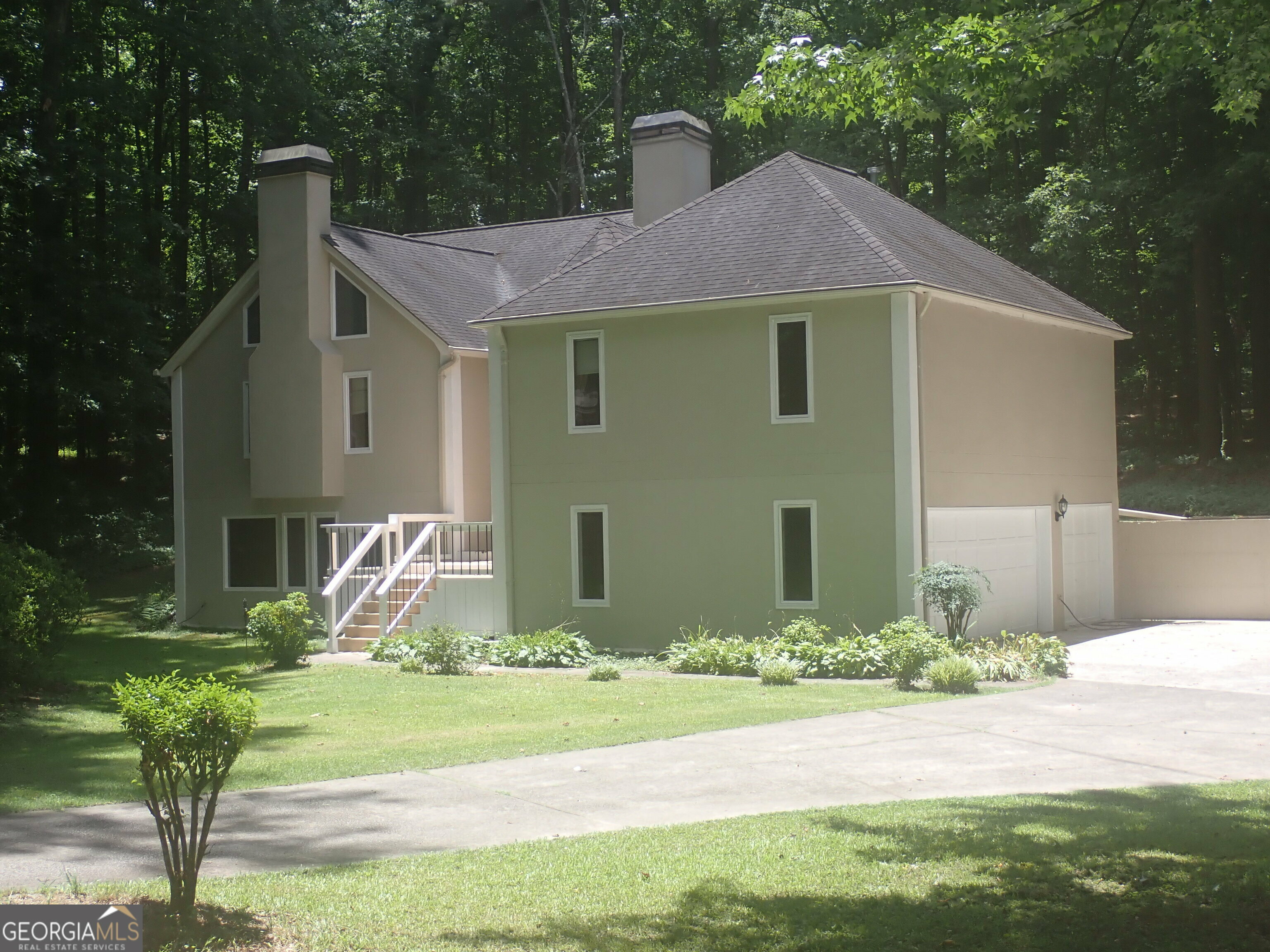 Property Photo:  100 Deer Cove  GA 30214 