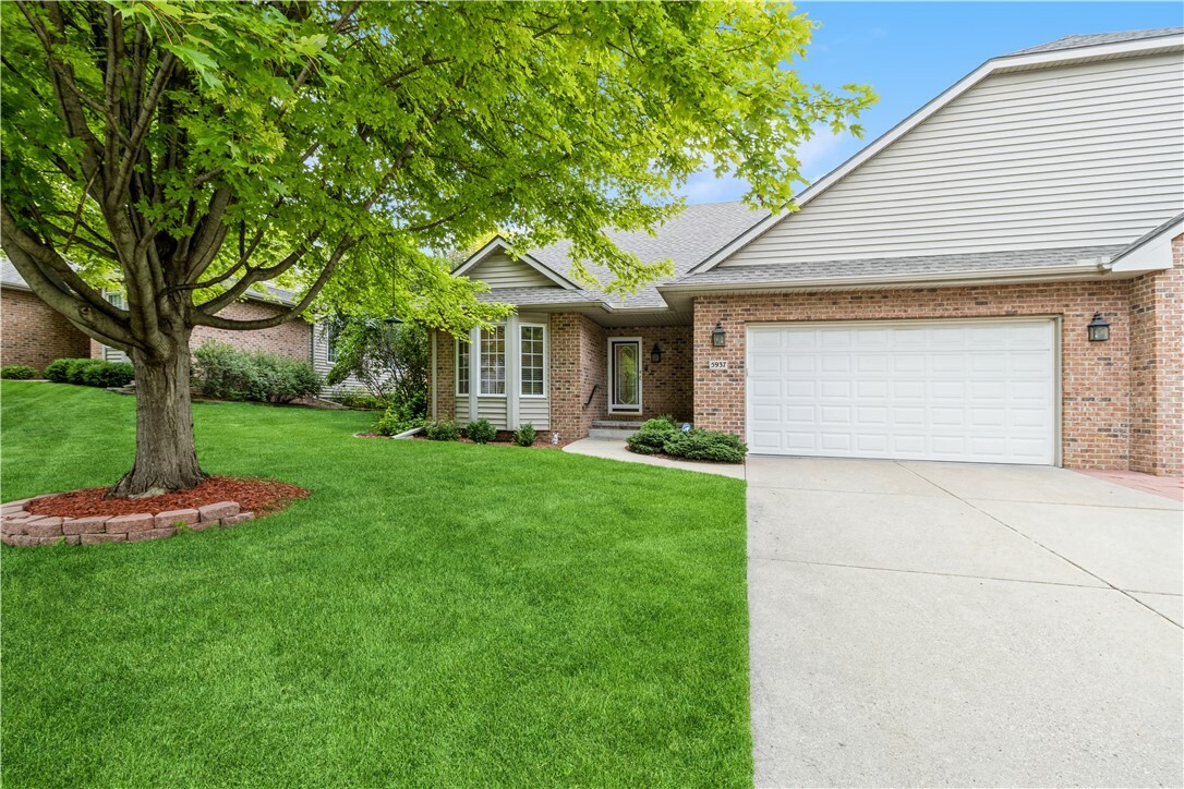 Property Photo:  5937 Dakota Drive  IA 50266 