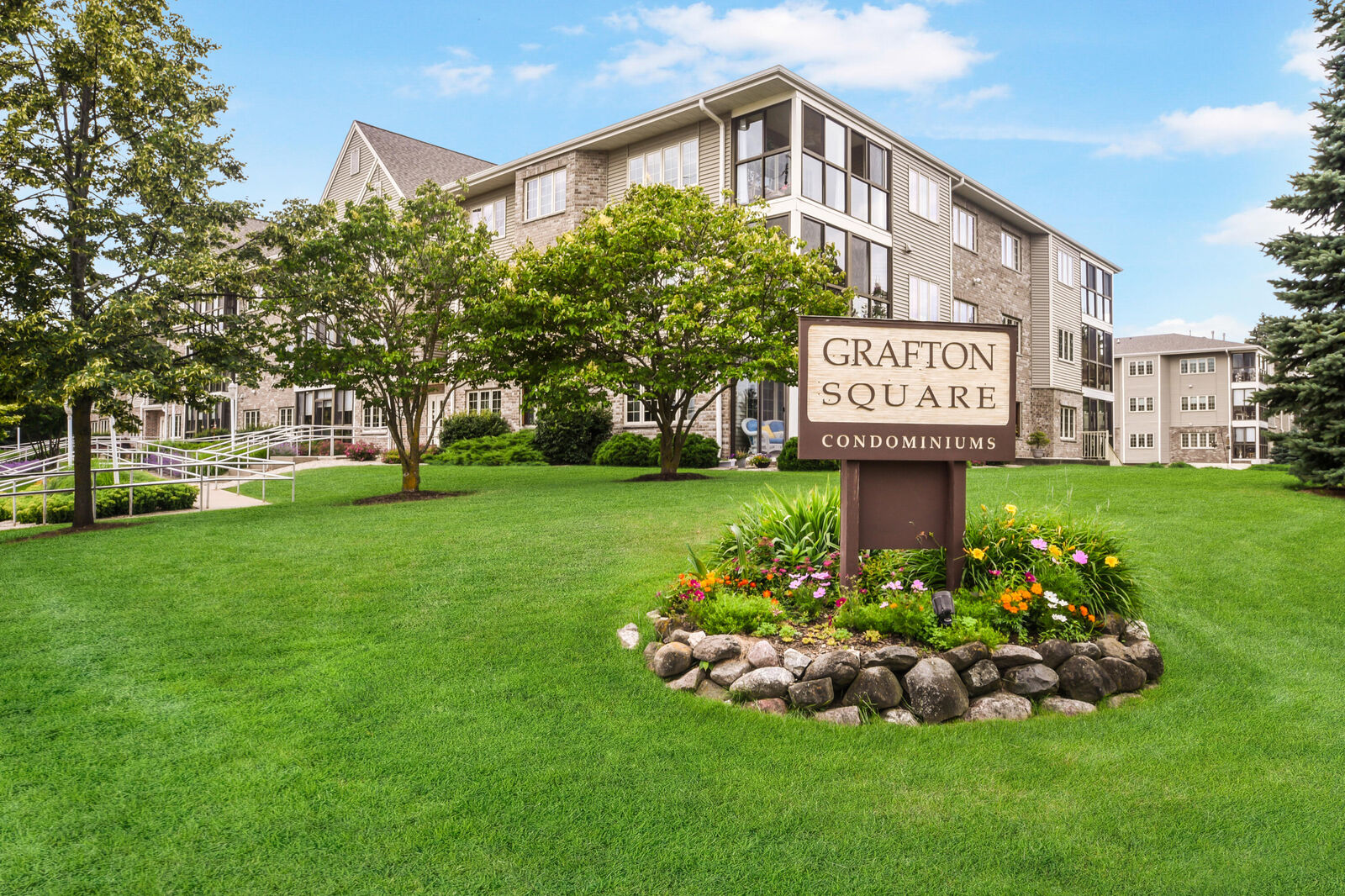 Property Photo:  2127 1st Ave  WI 53024 
