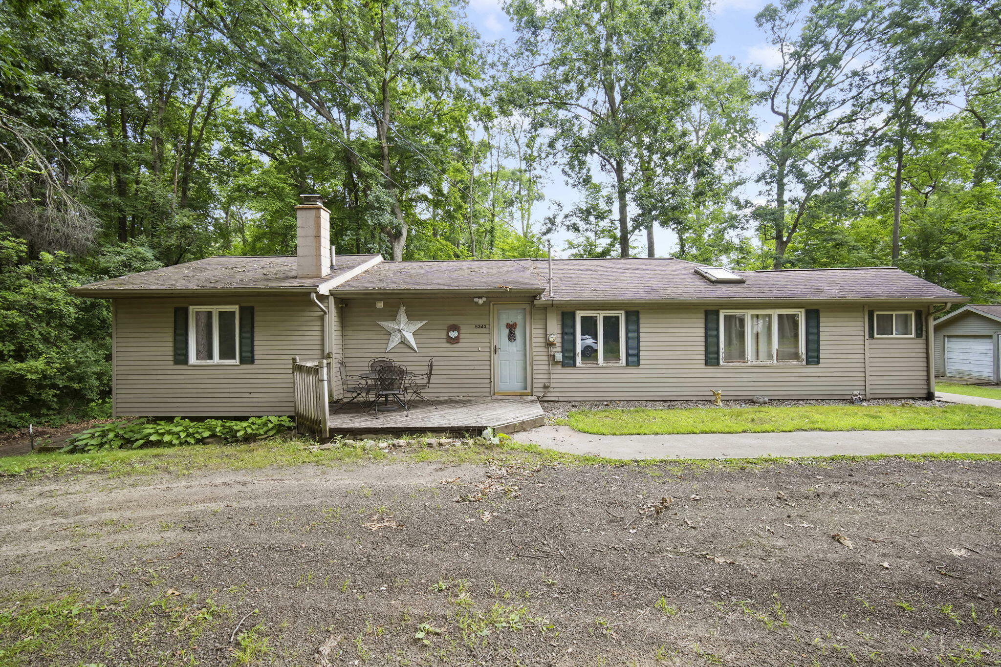 Property Photo:  5343 Ann Arbor Road  MI 49201 