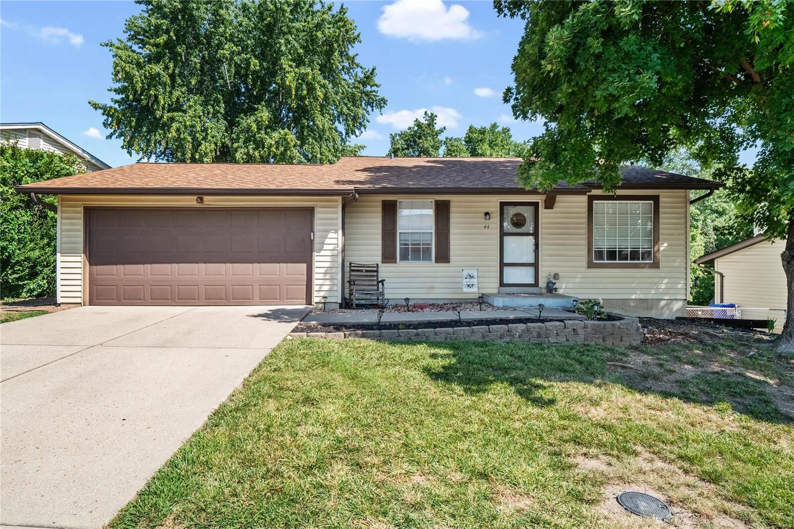 Property Photo: 44 Elk Run Drive MO 63025