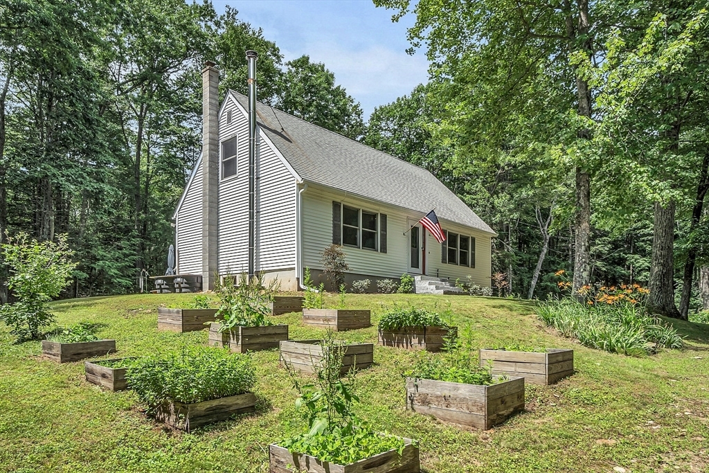 Property Photo: 10 Hale Rd MA 01452