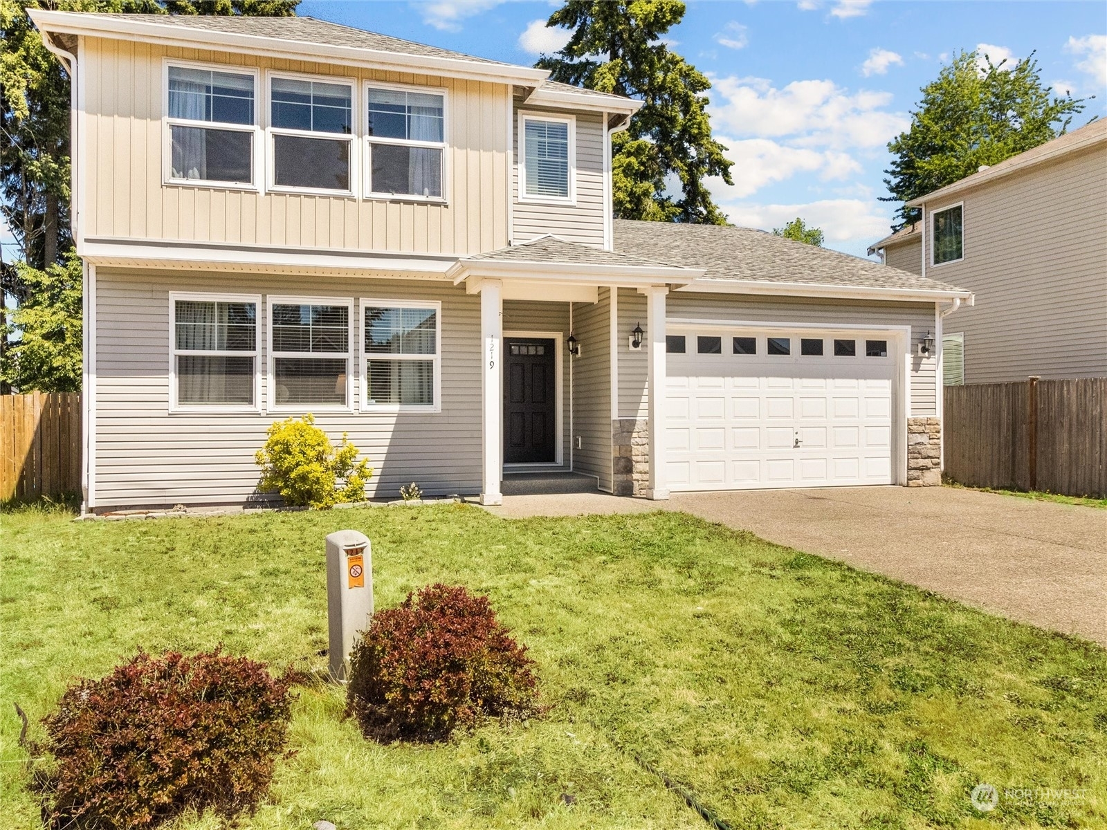 Property Photo:  1219 180th Street Ct E  WA 98387 