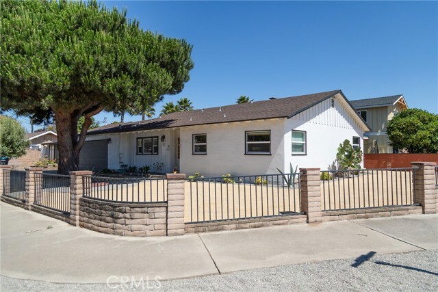 Property Photo:  421 Cornwall Avenue  CA 93420 