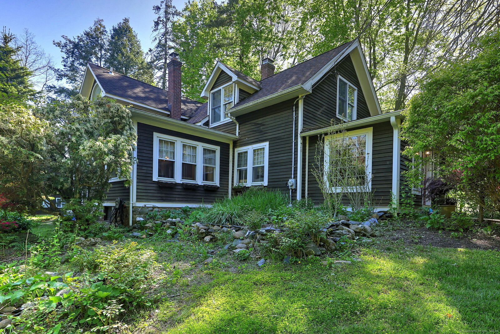 Property Photo: 86 Rimmon Road CT 06525