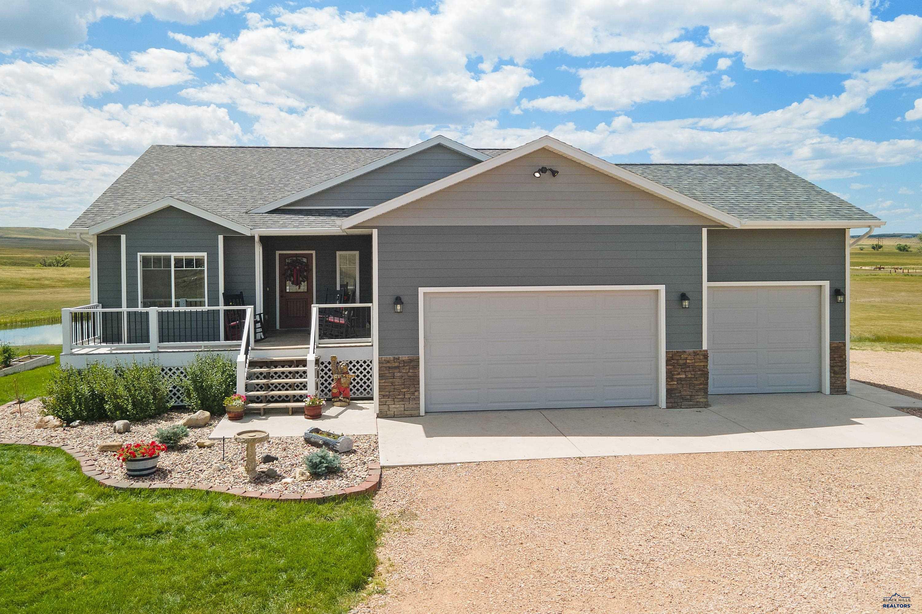 Property Photo:  15510 Hidden Bluff Ct  SD 57719 