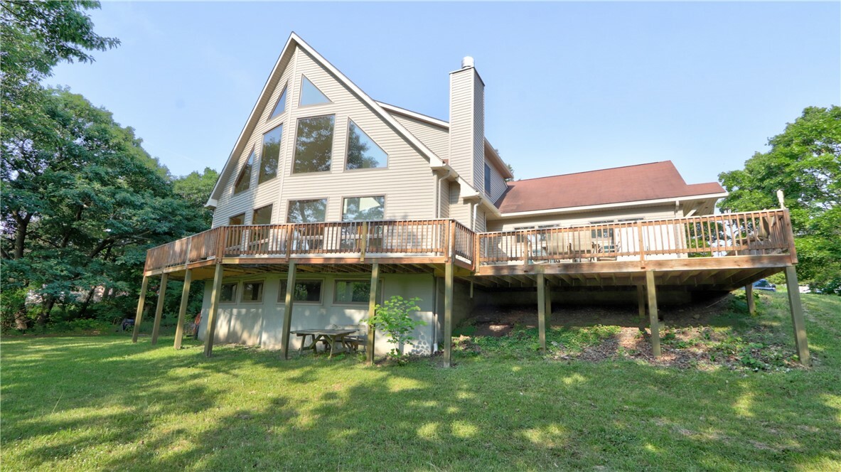 Property Photo:  35 Red Cedar Lane  NY 14837 