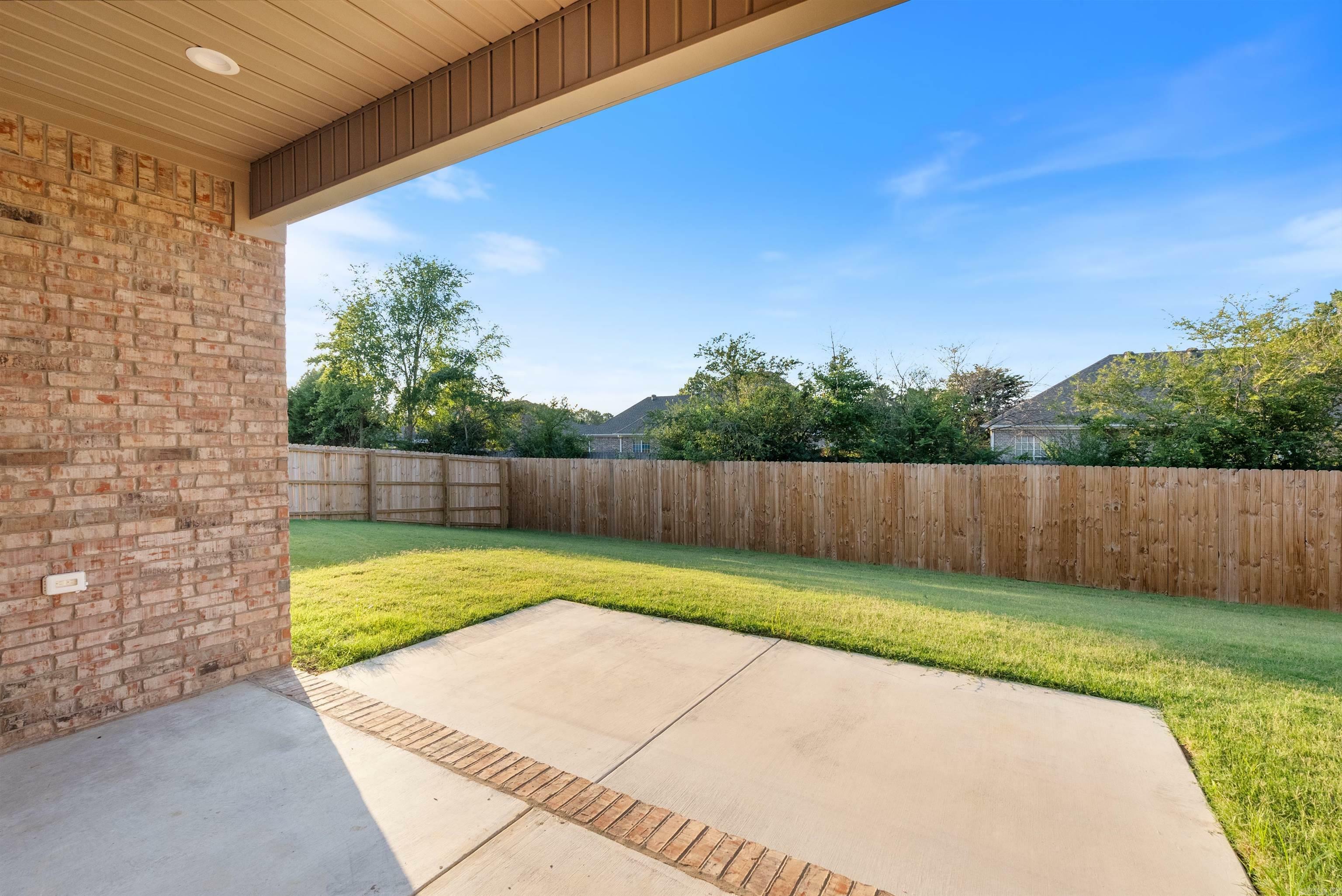 Property Photo:  2440 Medlock Lane  AR 72034 