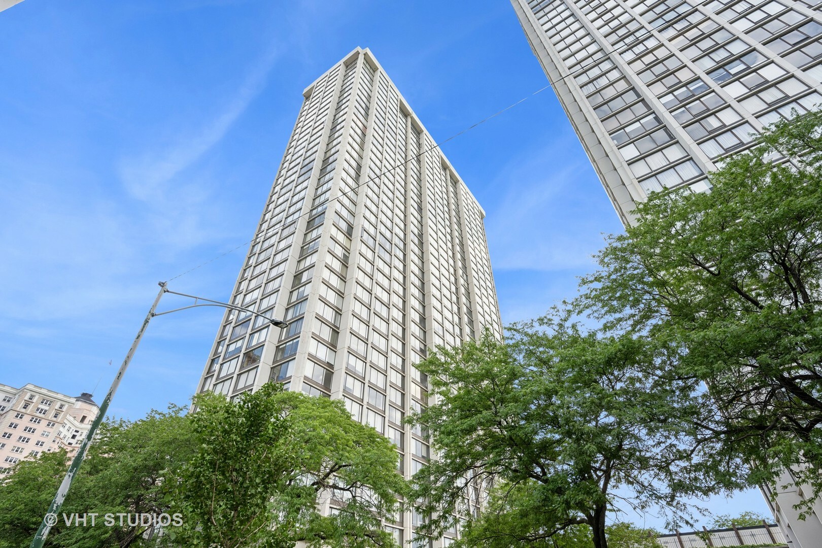 Property Photo: 5455 N Sheridan Road 3711 IL 60640