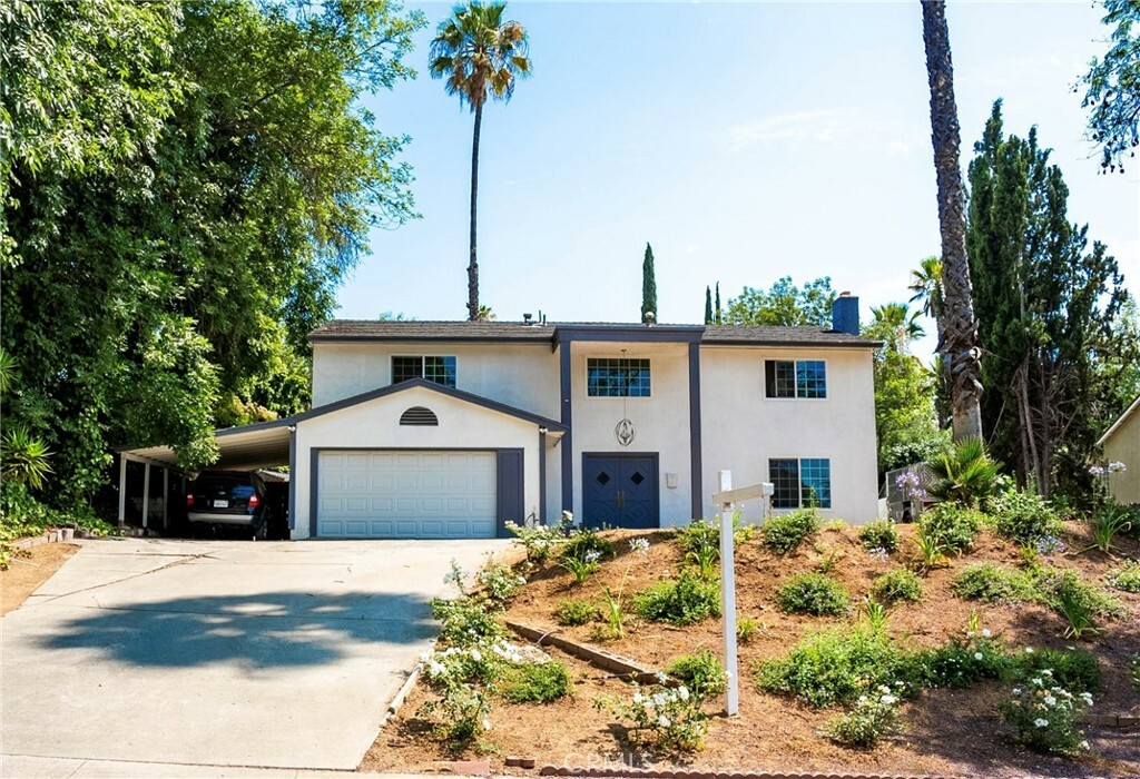 Property Photo:  150 Masters Avenue  CA 92507 