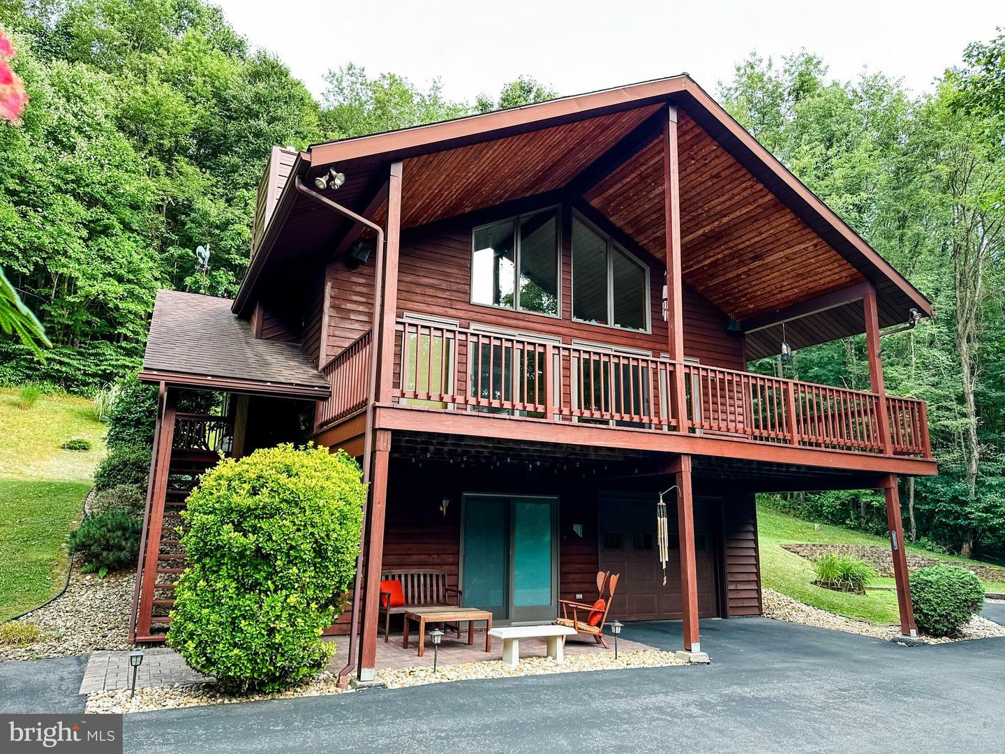 Property Photo: 11010 Manteo Drive NW MD 21502