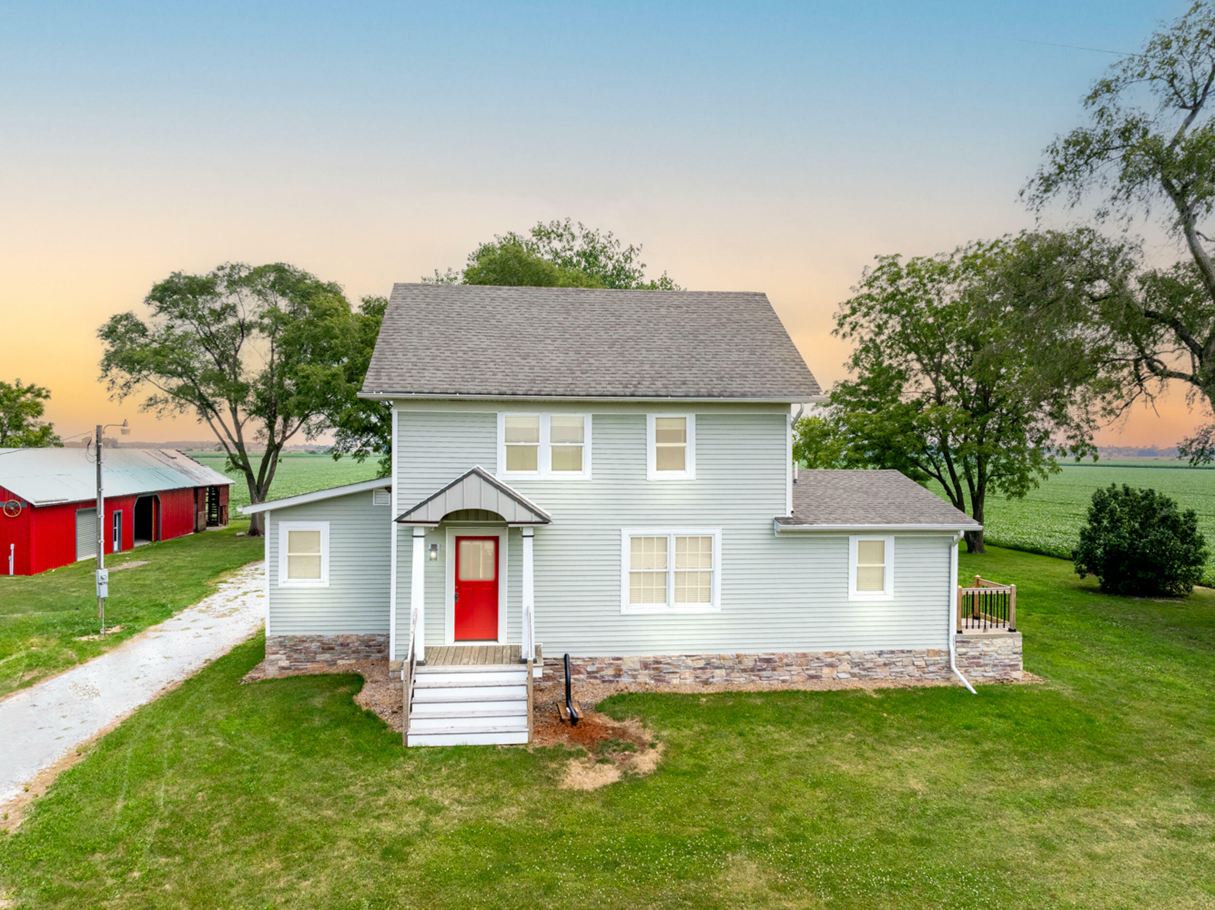Property Photo: 19151 S 1100 IN 46348