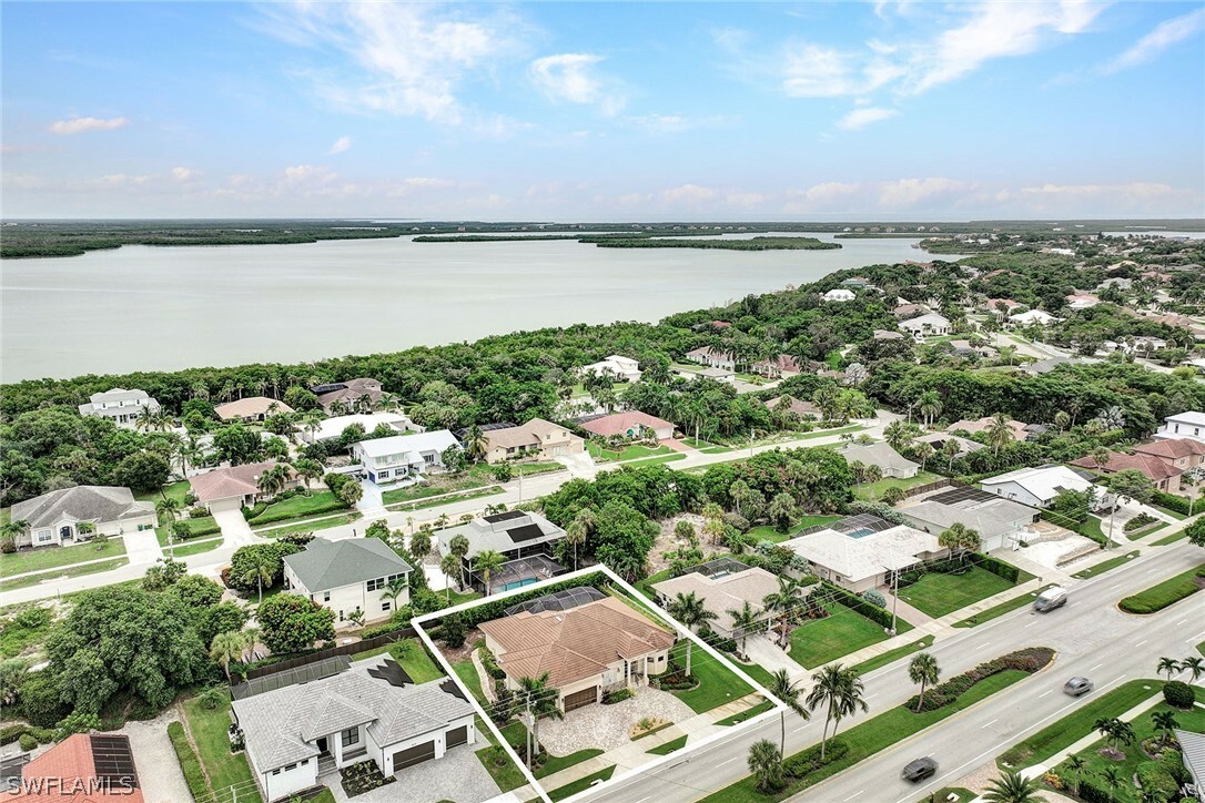 Property Photo:  433 S Barfield Drive  FL 34145 