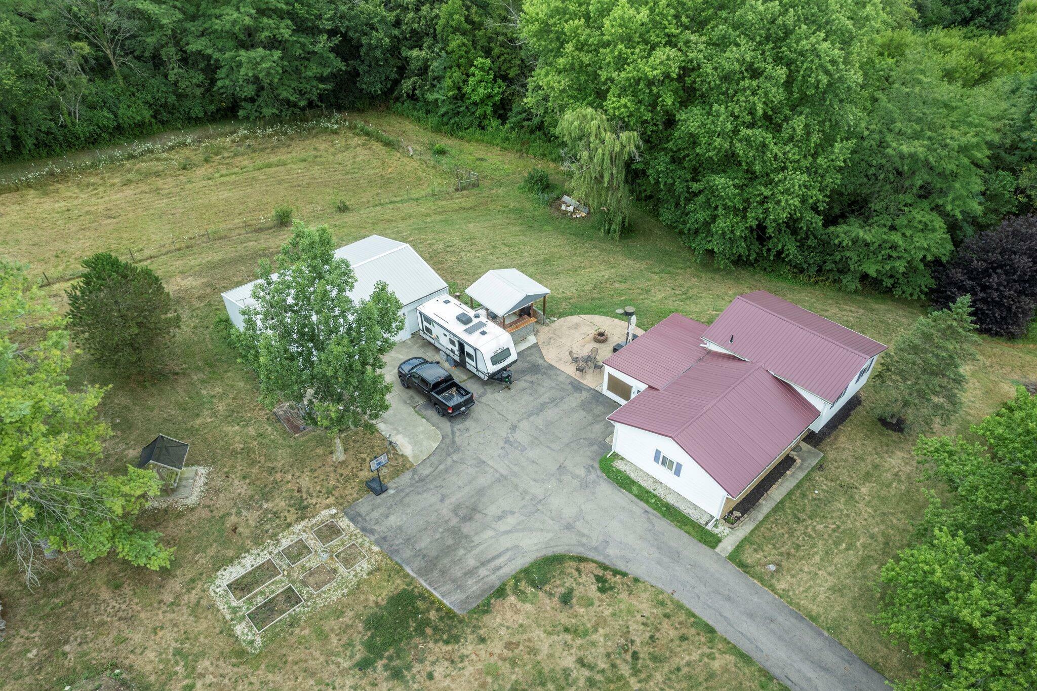 Property Photo:  3481 Good Hope-New Holland Road SE  OH 43145 