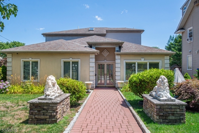 Property Photo: 275 Orient Way NJ 07070