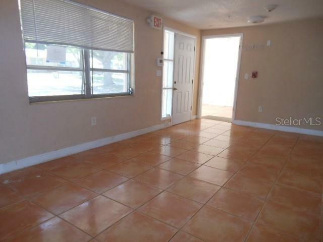 Property Photo: 7101 Green Street FL 34652