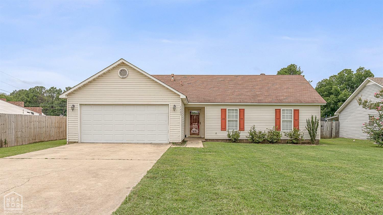 1623 Crepe Myrtle Drive  Jonesboro AR 72405 photo