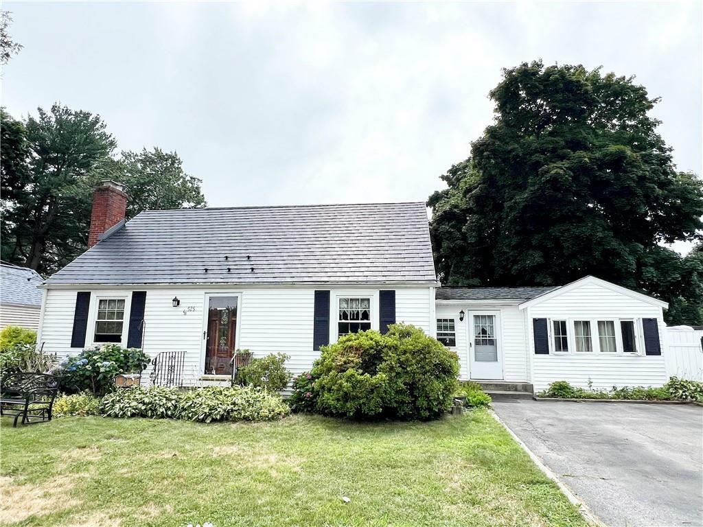 Property Photo:  525 Buttonwoods Avenue  RI 02886 