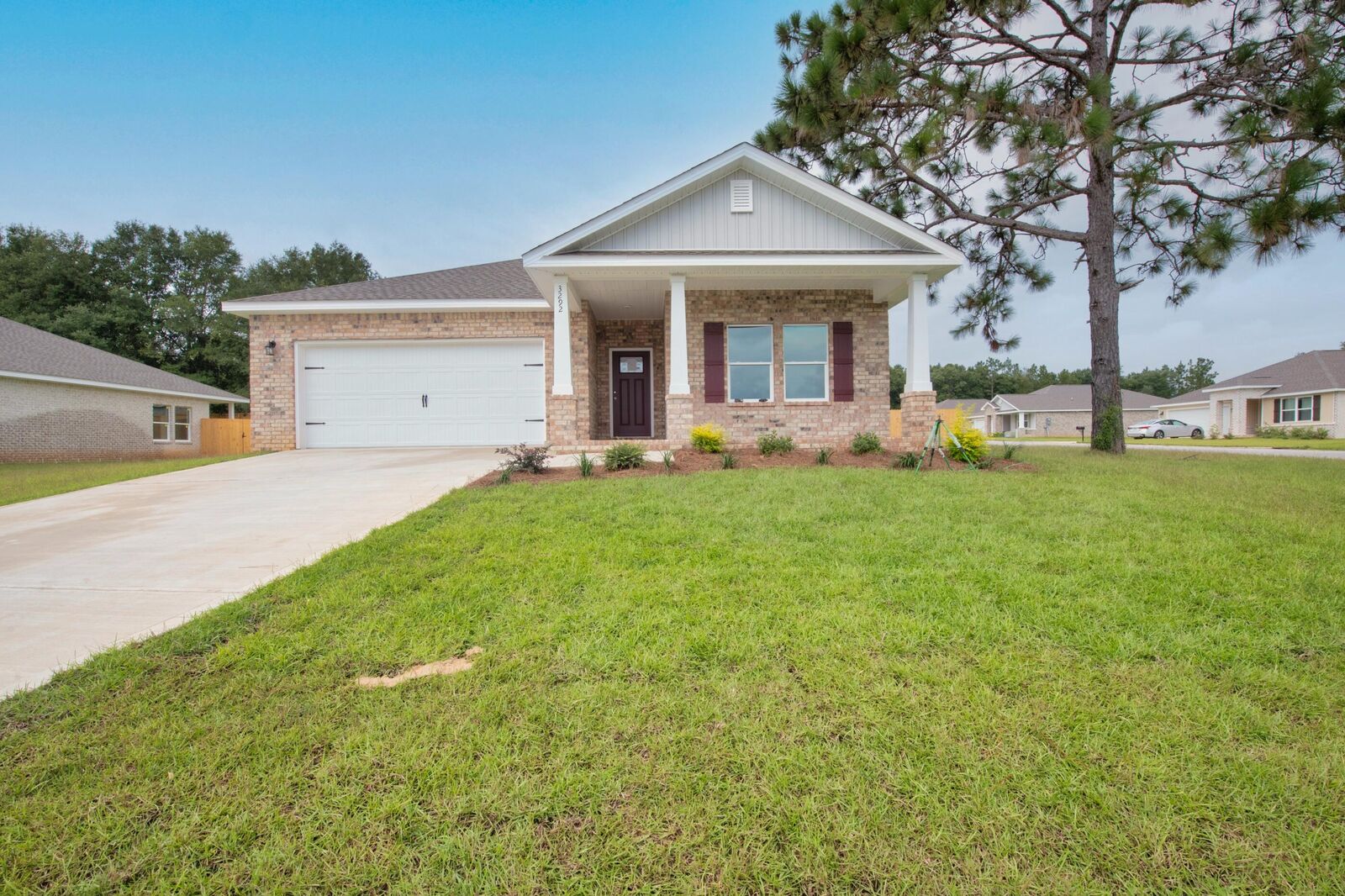Property Photo: 2536 Kingston Road FL 32536