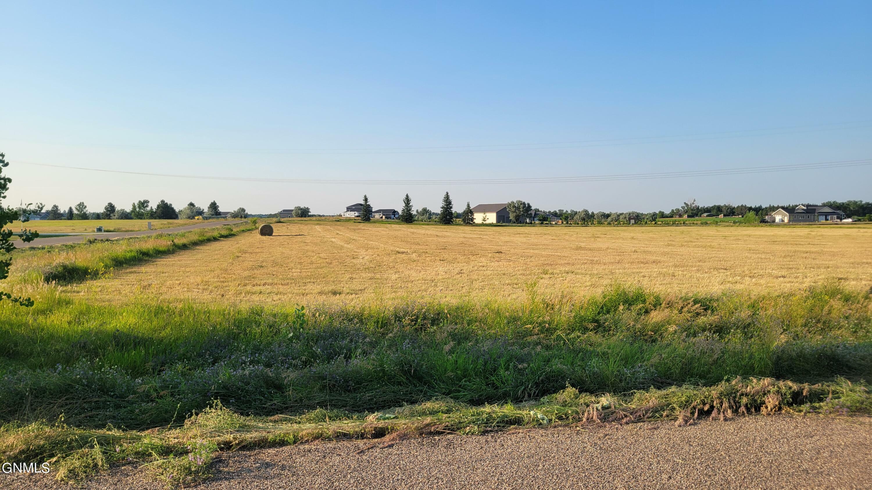 Property Photo:  615 Apple Ridge Road  ND 58558 