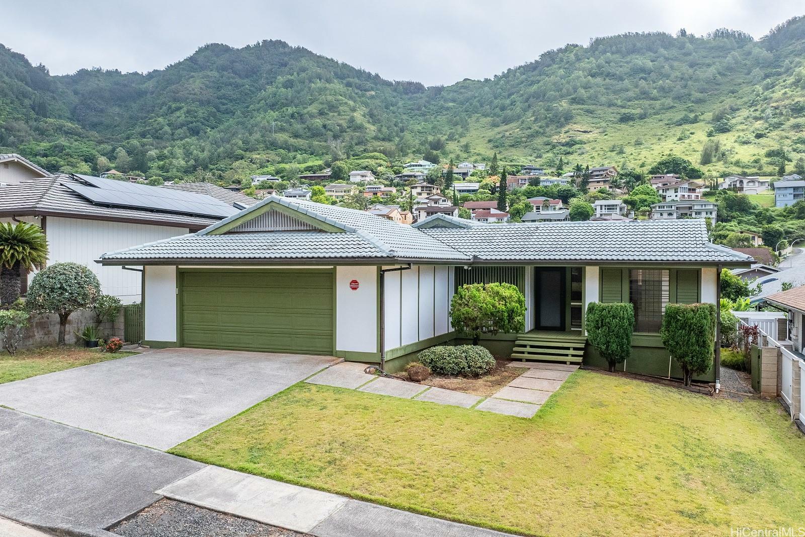 Property Photo:  837 Kulani Street  HI 96825 