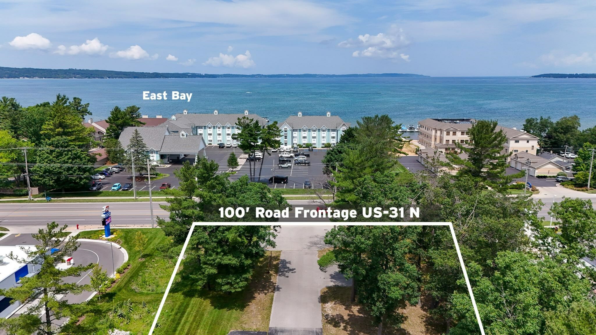 1818 N US-31  Traverse City MI 49686 photo