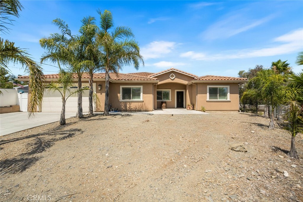 Property Photo:  22800 Granite Dome Pl  CA 92587 