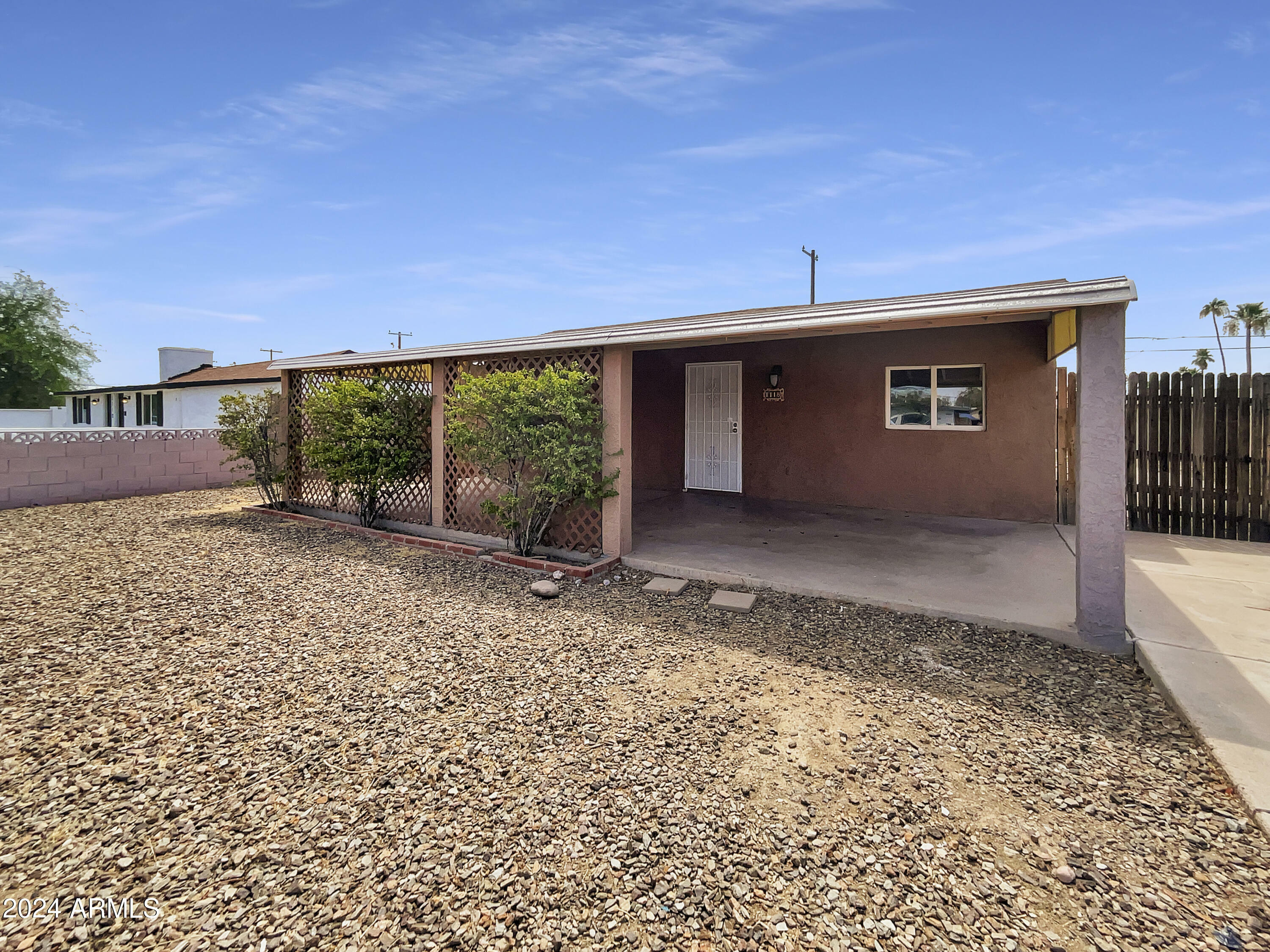 Property Photo:  1118 N Harold Street  AZ 85288 