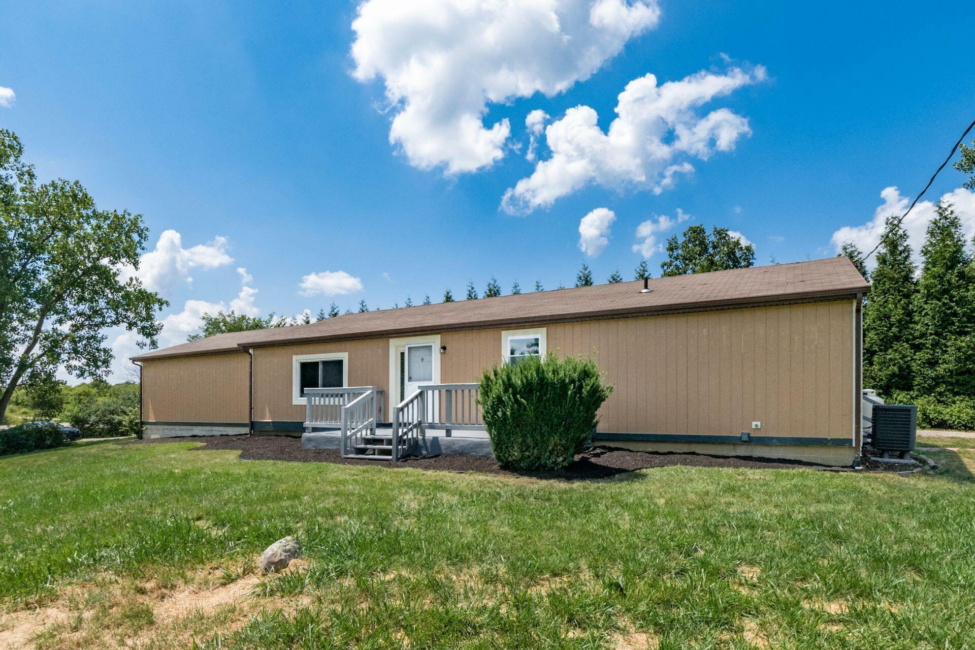 7720 Dyer Road  Mount Sterling OH 43143 photo