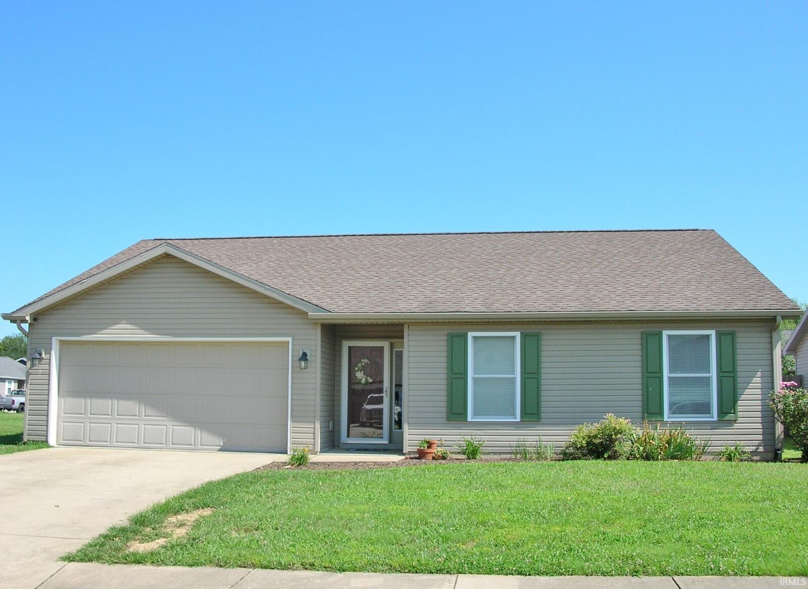 Property Photo: 393 Mallard Circle IN 47610