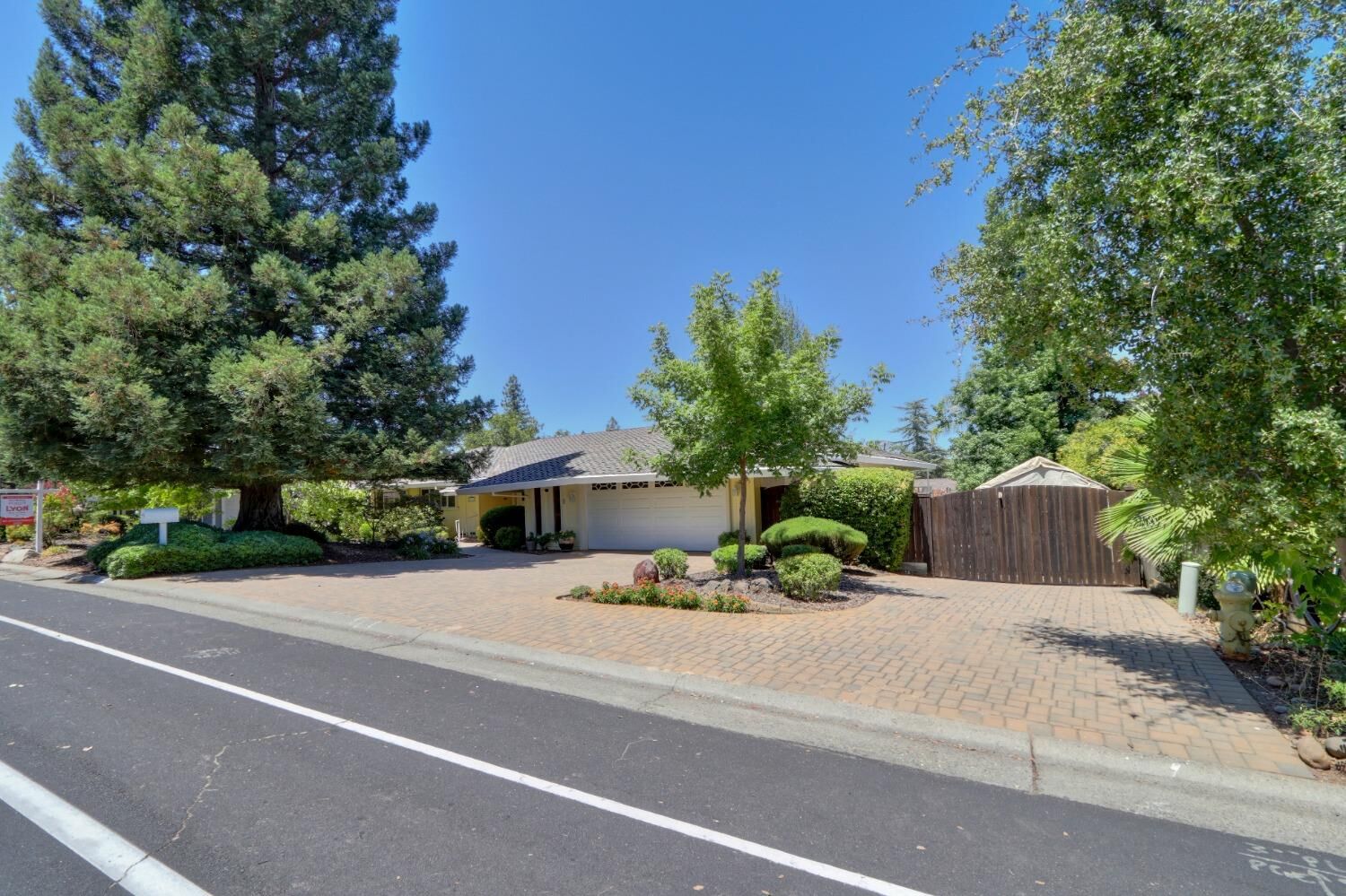 Property Photo: 9231 Winding Oak Drive CA 95628